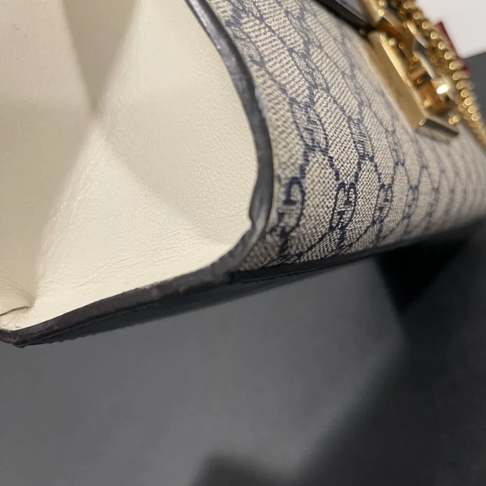 Gucci GG Supreme Monogram Calfskin Medium Padlock Shoulder Bag (JB1085)